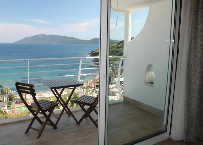 Dolce - Adult Only 3*