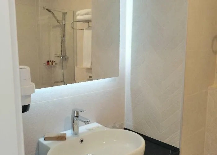 Dolce - Adult Only 3*